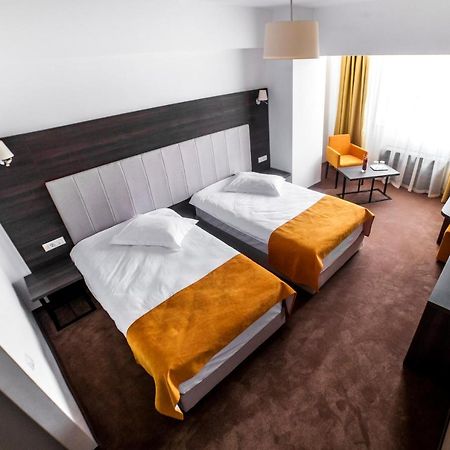 Hotel Europeca Craiova Exterior foto