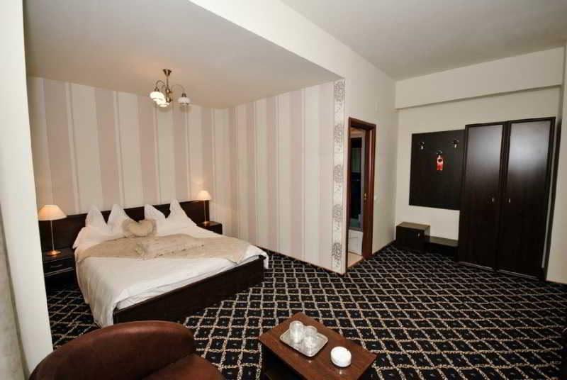 Hotel Europeca Craiova Exterior foto