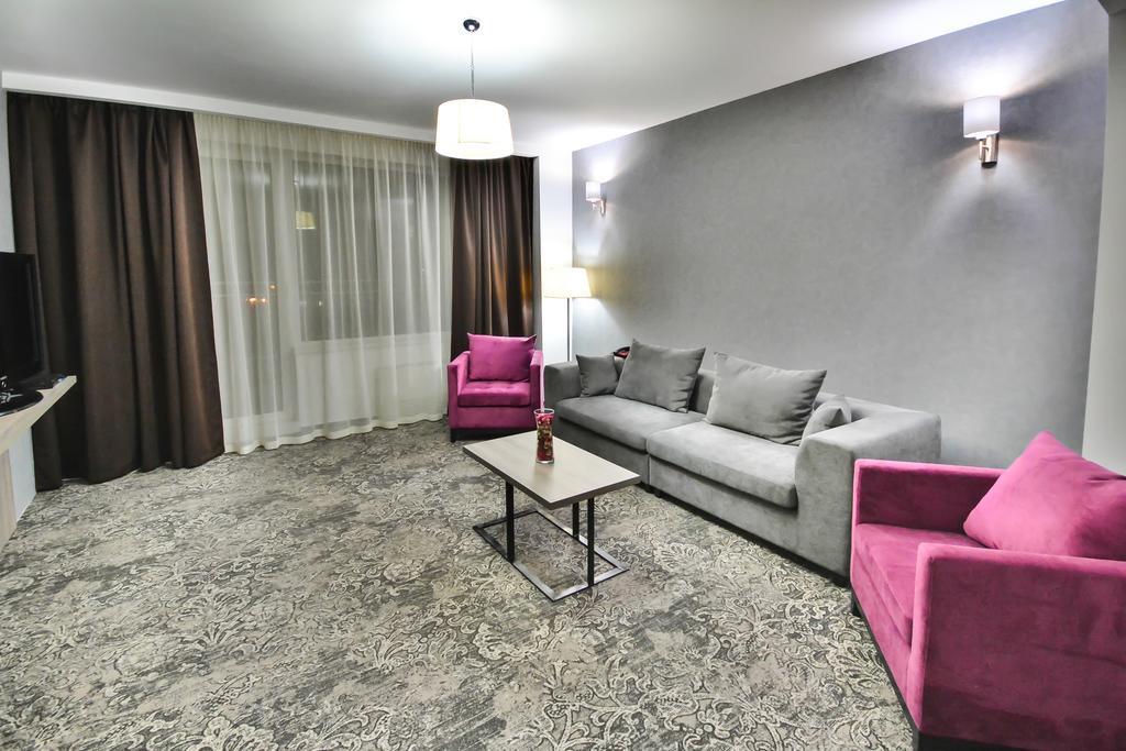 Hotel Europeca Craiova Exterior foto