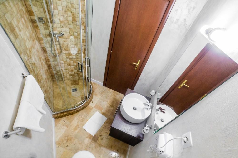 Hotel Europeca Craiova Exterior foto